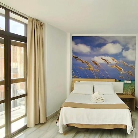 Hotel Sol Алмерия Екстериор снимка