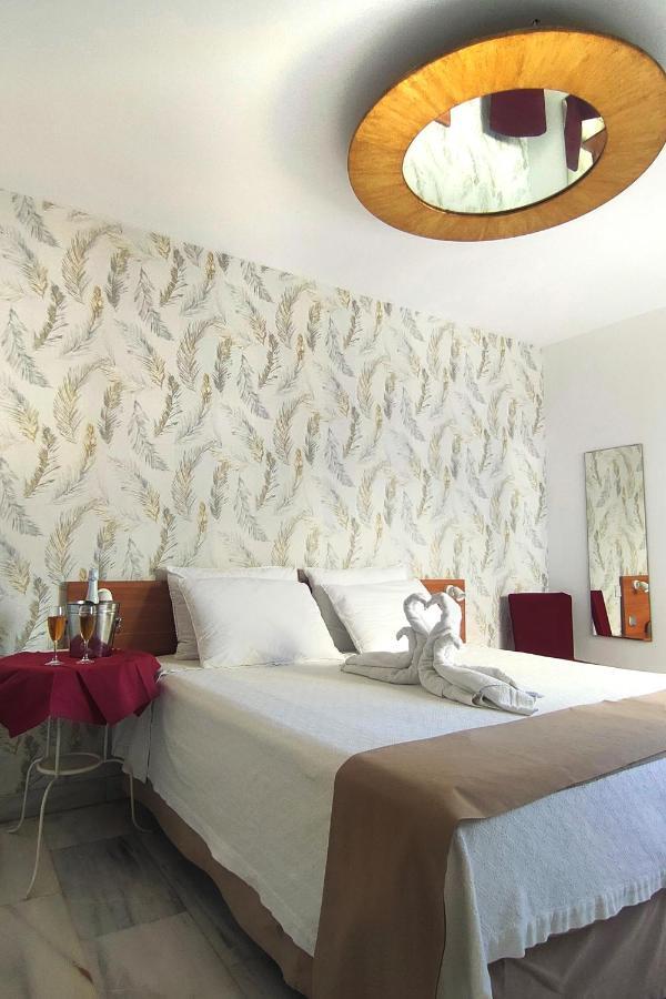 Hotel Sol Алмерия Екстериор снимка